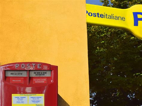 Poste Italiane Entra Nel Settore Energetico Pronta Offerta Su Luce E