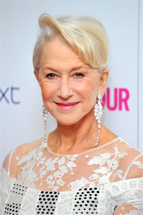 Helen Mirren Doesn't Have a Beauty Routine, So Being That Flawless at ...