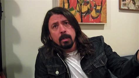 DAVE GROHL Reveals The Unique Writing Process Behind 'Sonic Highways ...