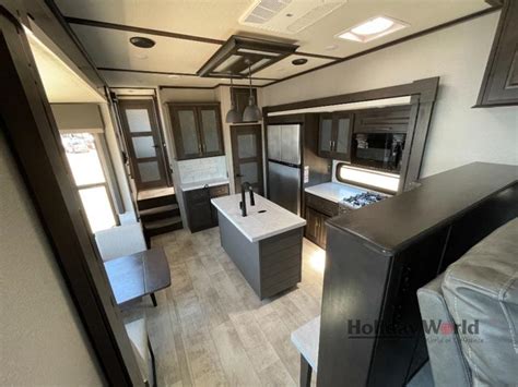 Used 2022 Grand Design Momentum 376ths Toy Hauler Fifth Wheel At Holiday World Katy Tx 34098