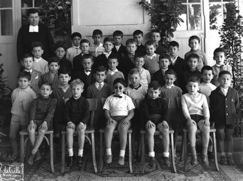 Photo De Classe Classe De 11ème De 1960 Ecole Primaire Des Frères Des