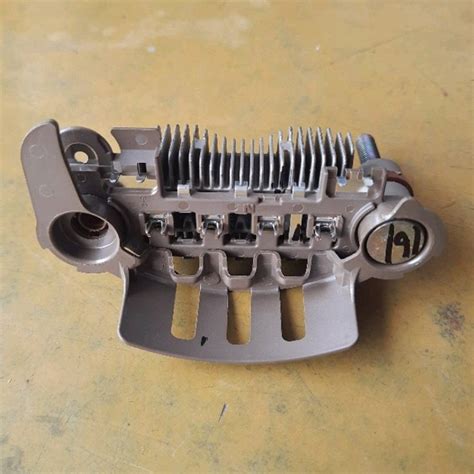 5 Amp Cast Iron Alternator Rectifier Assembly, For Industrial, 24V at ...