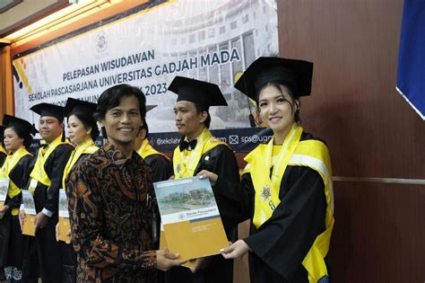 Wisuda Pascasarjana Periode IV Tahun 2024 Puncak Perjuangan Dan Awal