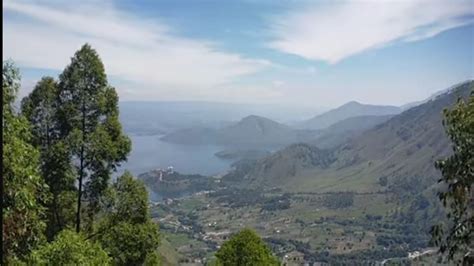 Menikmati Keindahan Danau Toba Dari Jembatan Tele Kampung Tertinggi Di