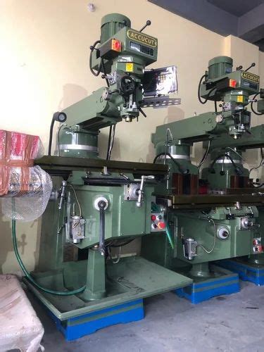 Royal Cast Iron Dro Milling Machine X At Rs In Rajkot Id