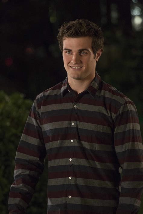Beau Mirchoff - Actor