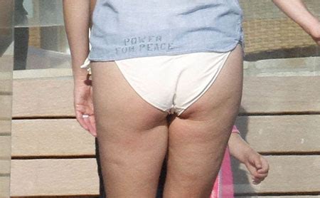 Reese Witherspoon Unfortunate Bikini Bottoms Of The Day DrunkenStepFather