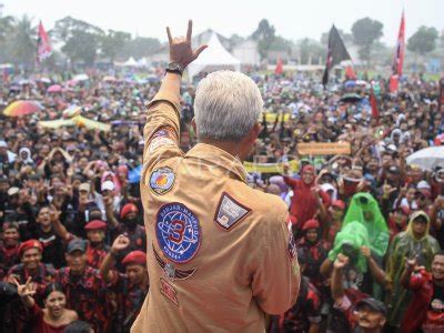 Ganjar Pranowo Hadiri Hajatan Rakyat Di Magelang Antara Foto