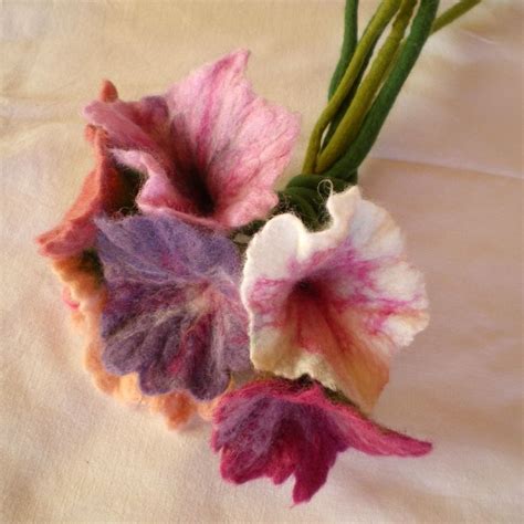 Felted Flower Bouquet Unique Moments 1 Felt Flower Tutorial Felt Flowers Felt Flower Bouquet