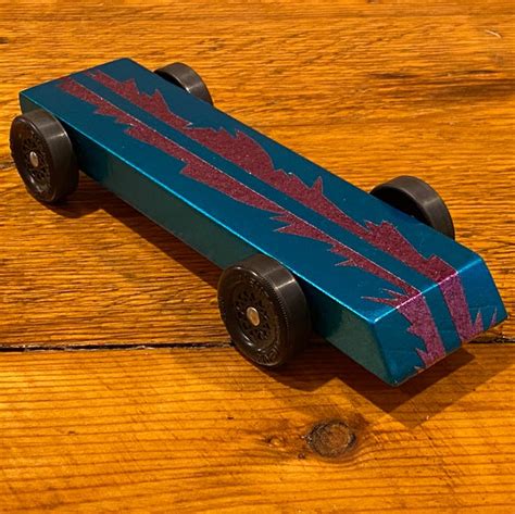 How To Build A Faster Pinewood Derby Car Diy Pinewood Derby Car