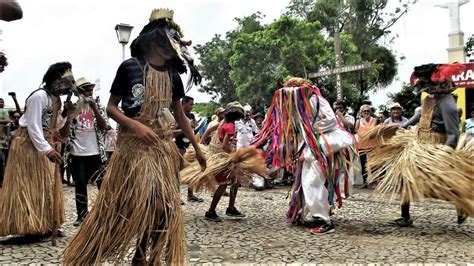 CULTURA 1º Cortejo dos grupos de Reisado percorre Centro Histórico e