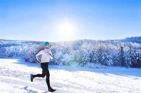 Le Jogging En Hiver Conseils Pour Courir Sainement Dans Le Froid