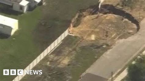 Giant Sinkhole Opens Up In Florida Bbc News