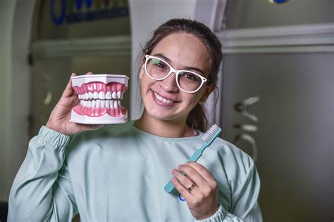 Odontopediatría en Curicó Clínica Dental Seis Solicita Atención