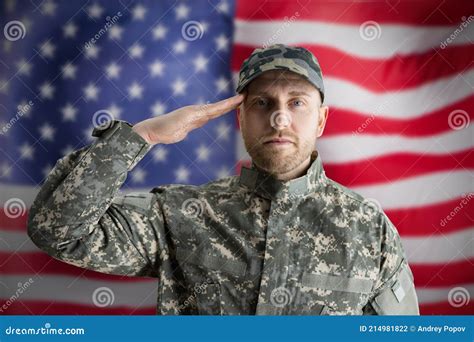 Army Soldier Saluting Clipart