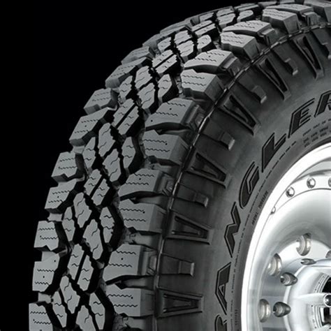 Goodyear Wrangler Duratrac Lt24570r17 119116q