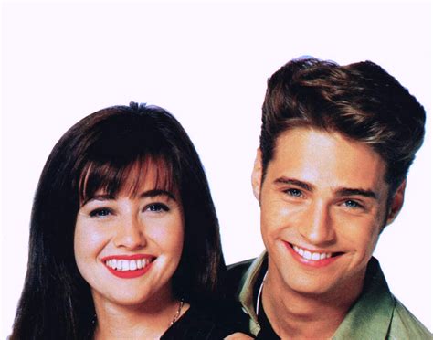 Brenda And Brandon Beverly Hills 90210 Photo 41373368 Fanpop