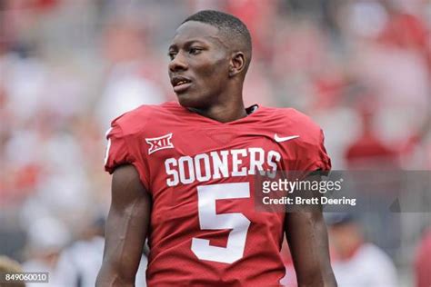 Marquise Brown Oklahoma Photos and Premium High Res Pictures - Getty Images