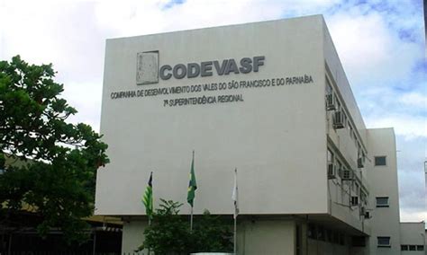 Aos Anos Dona De Empresa Contratada Pela Codevasf Por R Milh Es