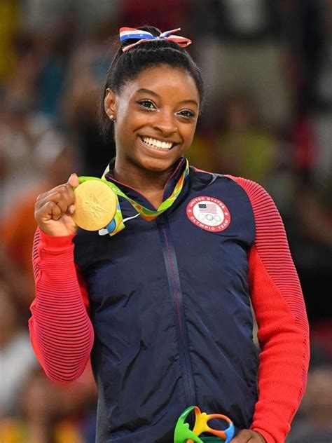 Simone Biles Other Former Gymnasts Seek 1 Billion From Fbi For