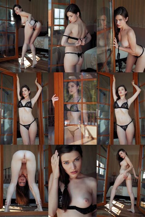 Superstars Naked Glamour Model Famous Studios Page 311