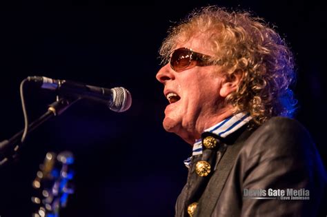 Review Ian Hunter Defiance Part 2 Fiction Devil S Gate Music