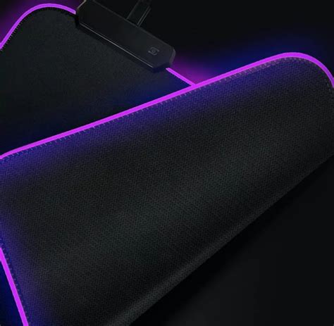 Купить Большой геймерский RGB коврик (игровая поверхность) с подсветкой ...