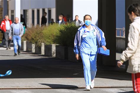 Kje je tri milijone zaščitnih mask namenjenih v Slovenijo Za prevaro