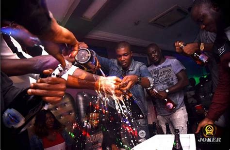 Guys Pop Champagne At A Benin Nightclub Pics Events Nigeria