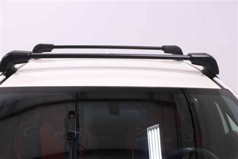 Yakima Baseline Fx Roof Rack For Naked Roofs Jetstream Aero Crossbars