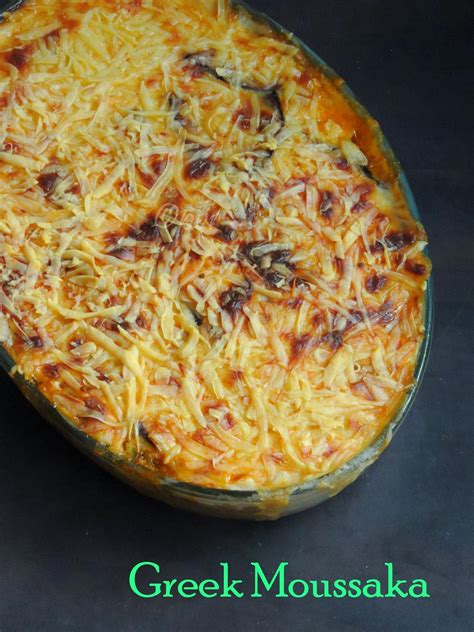 Priya's Versatile Recipes: Traditional Greek Moussaka