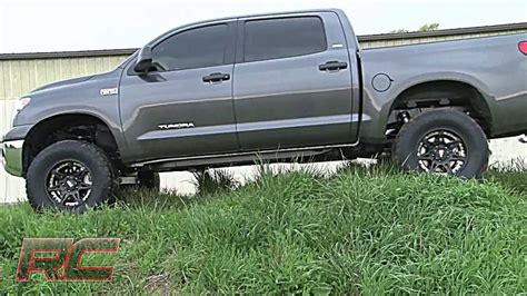 Rough Countrys Toyota Tundra 07 13 6 Suspension Lift Kit Youtube