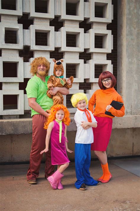 Scooby Doo Halloween Costume 2024 What Are Good Couple Halloween ...