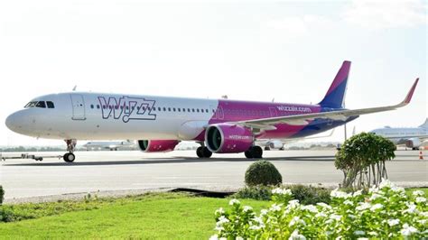 Aircargo Update Wizz Air Abu Dhabi Celebrates Arrival Of Its First