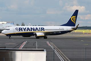 Ryanair EI DWO Boeing 737 8AS Anna Zvereva Flickr