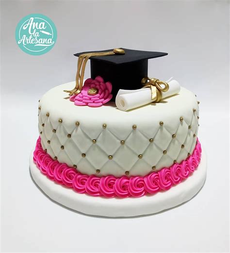 Celebra Tus Logros Con Un Delicioso Pastel Personalizado