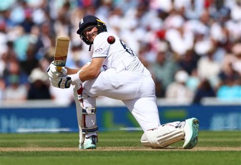 Ashes PHOTOS: England vs Australia, 5th Test, Day 3 - Rediff Cricket