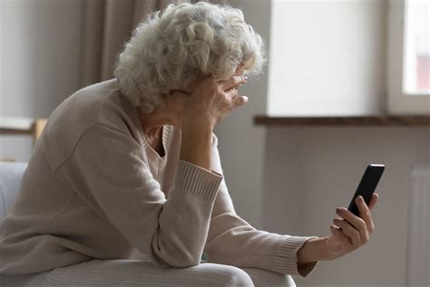 Halton Cops Warn Scams Targetting Seniors On The Rise Toronto Sun