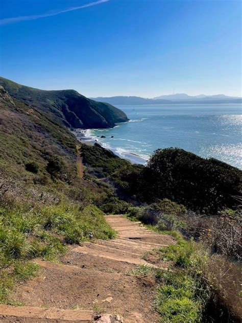 Black Sands Beach in Sausalito, CA: A Beautiful Black Sand Beach Near ...