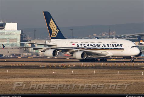 9V SKR Singapore Airlines Airbus A380 841 Photo By Wolfgang Kaiser ID