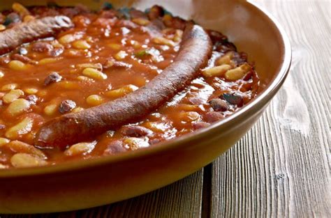 Premium Photo Tavche Gravche Traditional Macedonian Dish Baked Beans