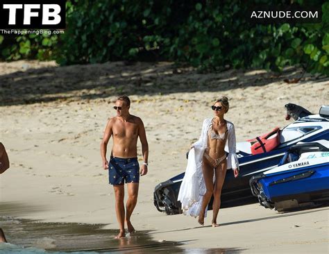 Chloe Roberts Sexy Seen Flaunting Her Gorgeous Body In A Bikini At The Beach In Barbados Aznude