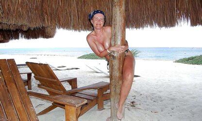 Huge Tittied Wifey On Vacation ZB Porn