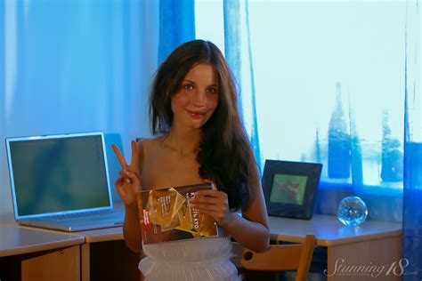 Amateur Girl Stunning Anoushka Brunette Girl With