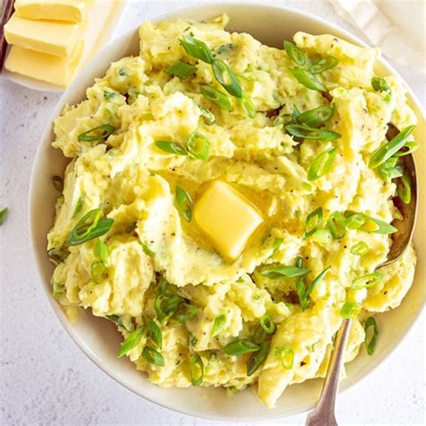 Irish Champ Mashed Potatoes With Green Onions Robust Recipes