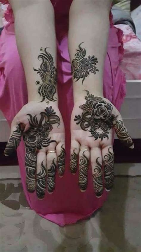 Pin By Rahila Ali On Henna Stylish Mehndi Designs Mehndi Design