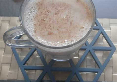 Instant coffee with coffee mate Recipe by Monika Jain ( Homechef) - Cookpad