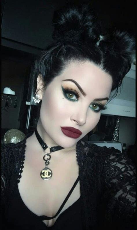 Pictures Of Vampire Hairstyles Hairstyle Ideas