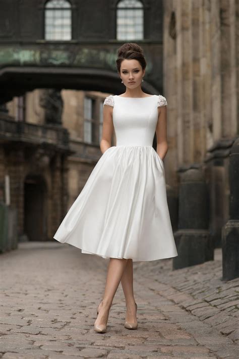 Short Elegant Simple Wedding Dress ADDICFASHION