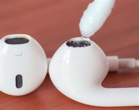 4 Tricks To Revive Your Dirty Duds: Cleaning Wireless Earbuds Like A Pro
